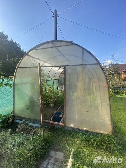 Теплица 3х4м б/у высота 2,7 м