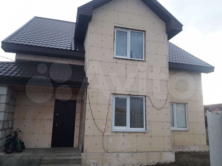 Коттедж 180 м² на участке 15 сот.