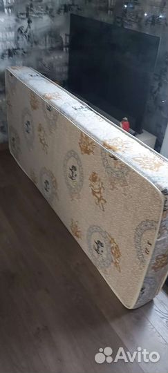 Кровать чердак