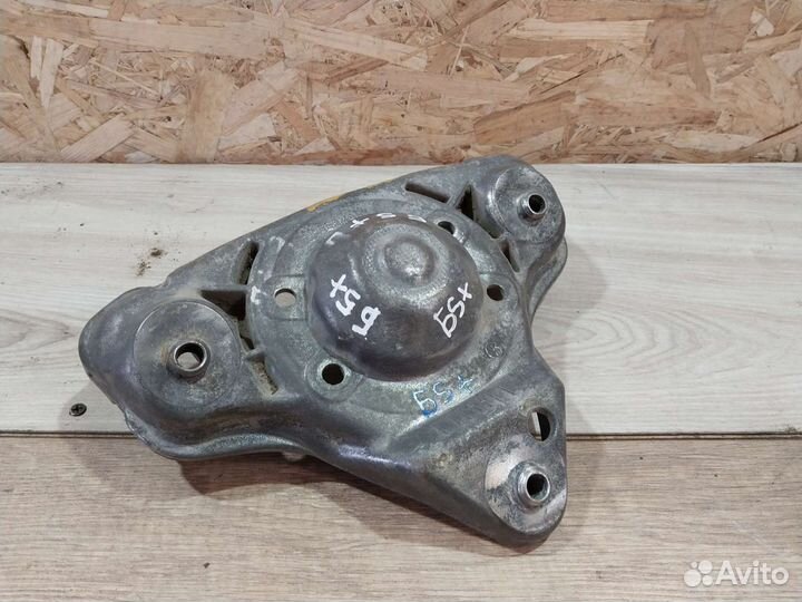 Опора амортизатора Volkswagen Passat B5 алюминиевы