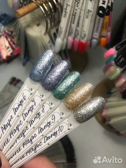 Гель лак коллекции LunaLine Magic для ногтей