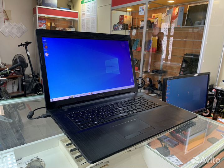 Lenovo G70 - 70