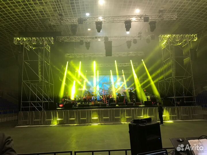 Аренда сцен и подиумов для мероприятий