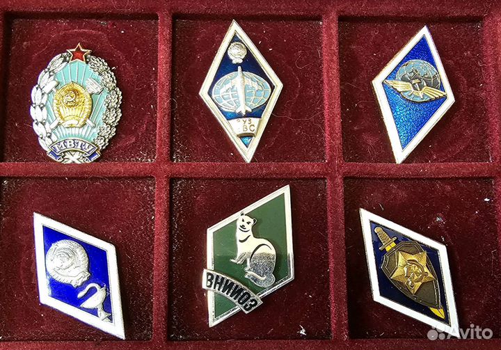 Знаки. Значки. Ромб. Отличник. Спорт. Флот