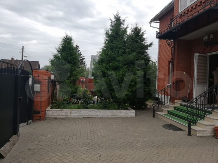 Дом 324 м² на участке 3,6 сот.