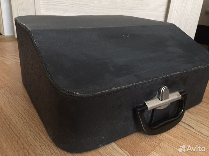 Пишущая машинка москва8м. Раритет