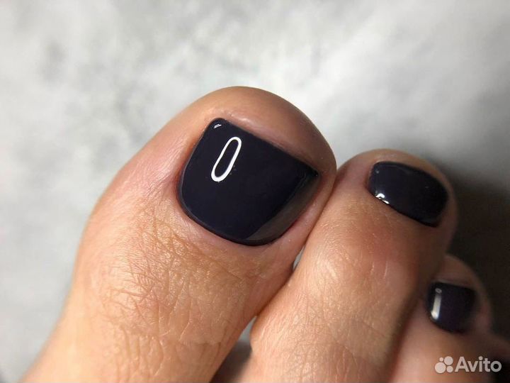 Маникюр и педикюр на дому