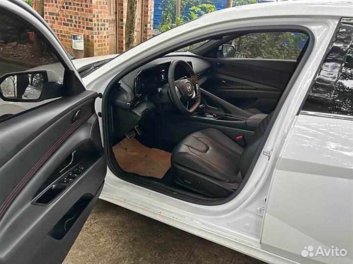 Hyundai Elantra 1.5 CVT, 2021, 26 215 км