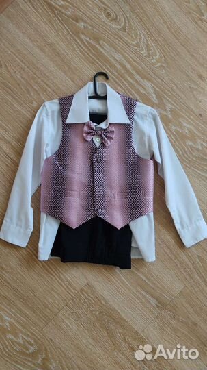 Костюм для мальчика 4-5лет