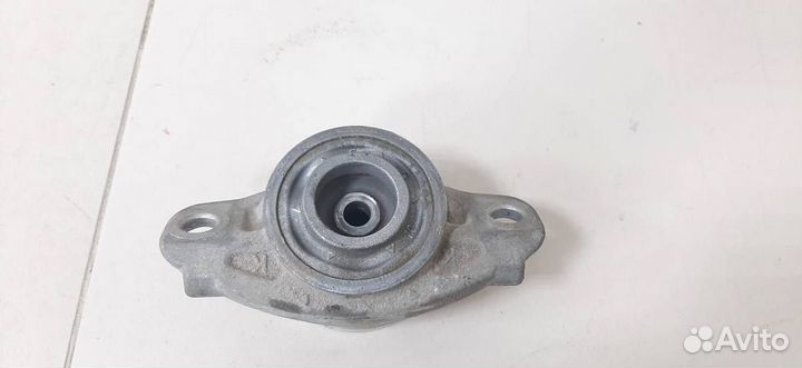 Опора заднего амортизатора Skoda Karoq 2017