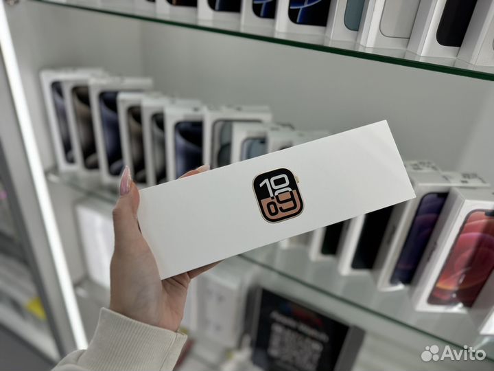 Apple Watch S10 42mm Rose Gold with Sport Band