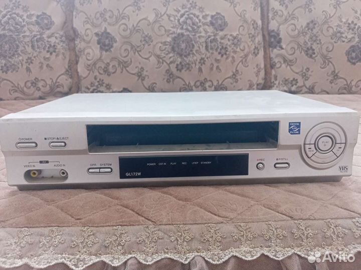 Видеомагнитофон
