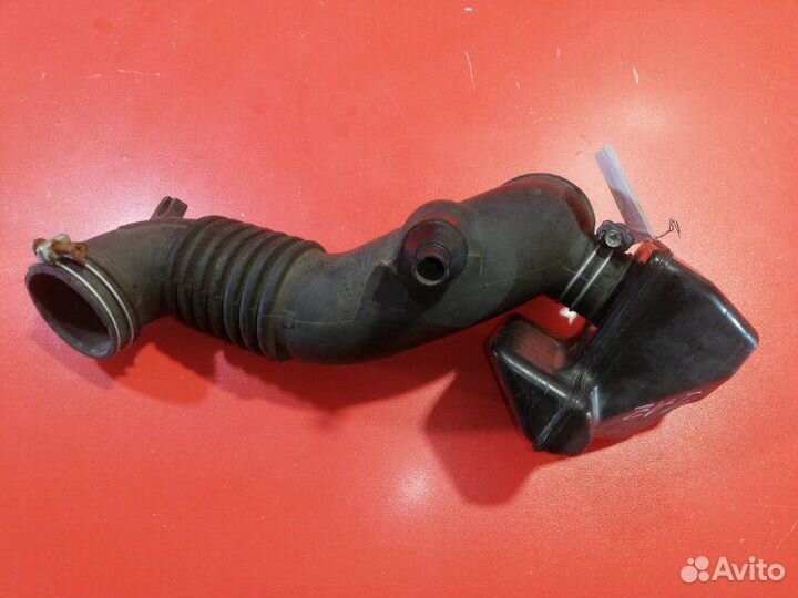 Патрубок воздушного фильтра Toyota Allion AZT240