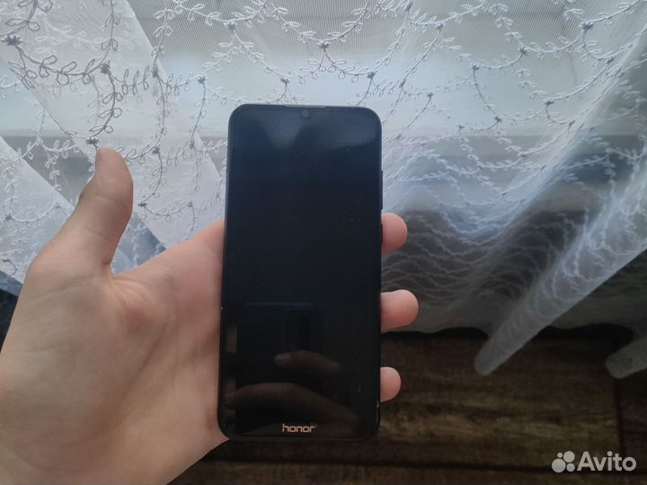 HONOR 8A, 3/32 ГБ