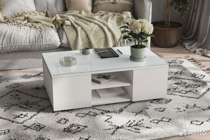 Журнальный столик