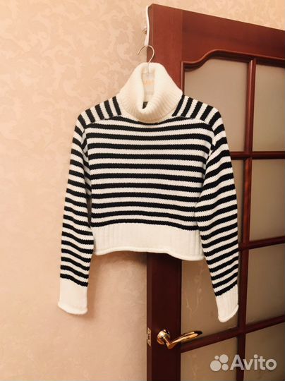 Свитера для девочки XS,S,M