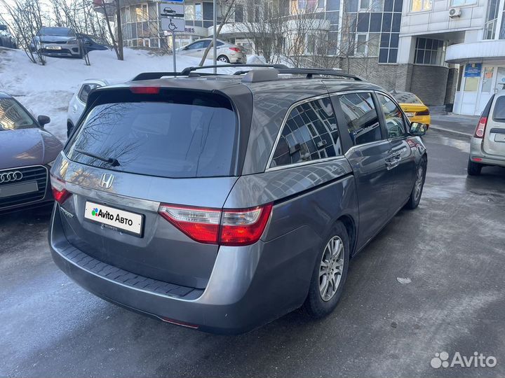 Honda Odyssey (North America) 3.5 AT, 2011, 204 000 км