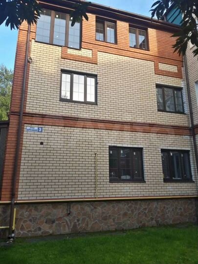 Таунхаус 184 м² на участке 2 сот.