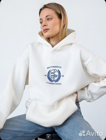 Толстовка молочная женская