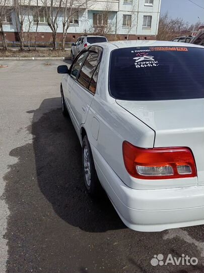 Toyota Carina 1.5 AT, 1998, 150 000 км