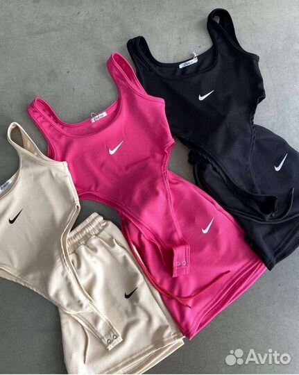 Спортивный комплект женский Nike