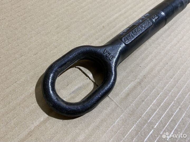 Крюк буксировочный Volkswagen Toaureg 3 Новый