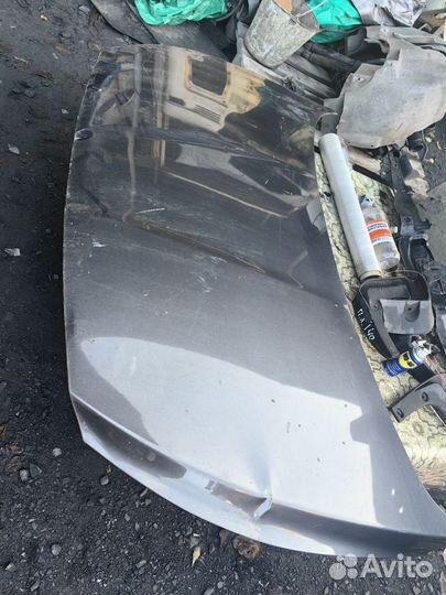 Капот на Hyundai solaris 1