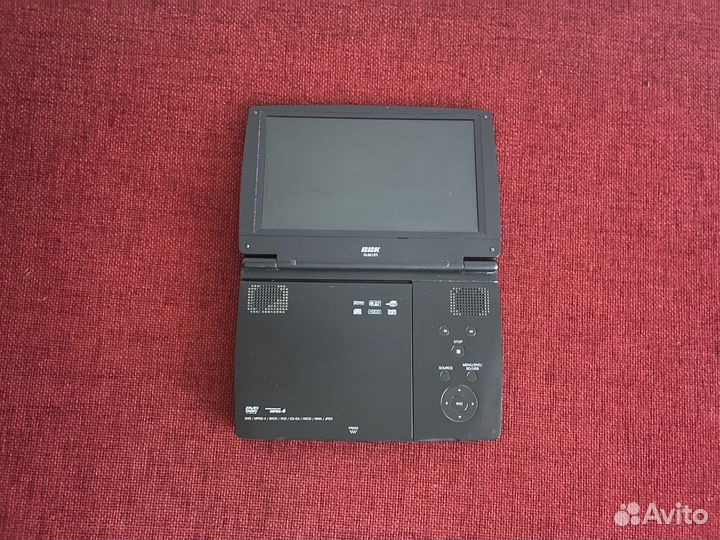 Портативный dvd плеер bbk DL8513TI