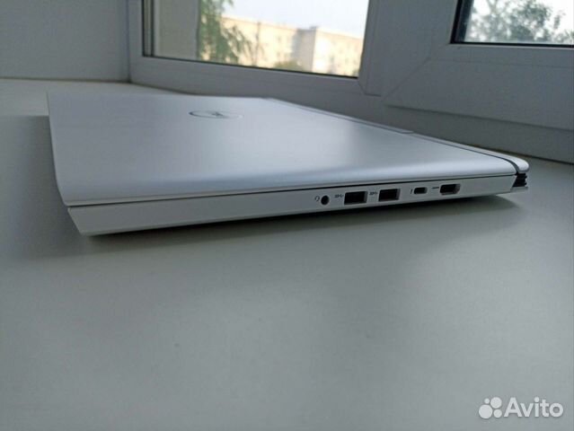 Игровой ноутбук Dell G7