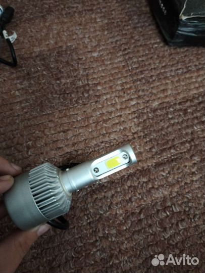 LED лампочки на авто H7