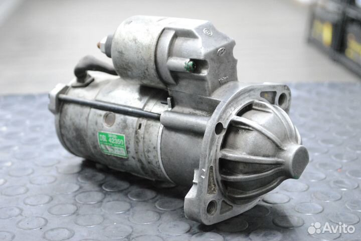 Стартер Hyundai H1, Mitsubishi L200 2.5 TDi б/у