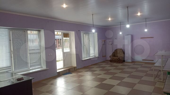Торговая площадь, 110 м²