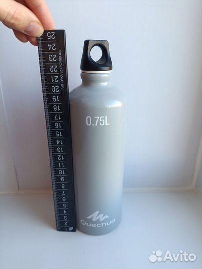 Металлическая бутылка для воды Quechua 0,75 л