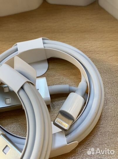 Кабель для iPod, iPhone, iPad Apple Lightning to U