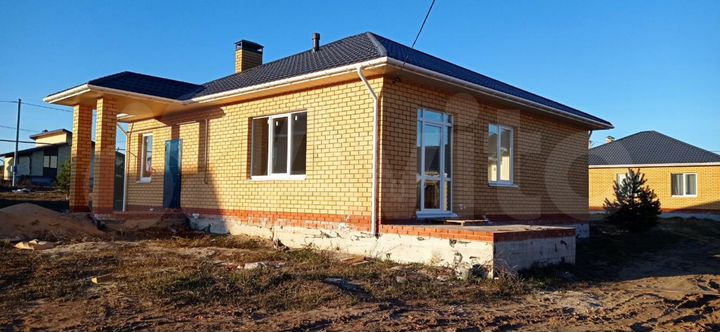 Коттедж 113 м² на участке 6 сот.