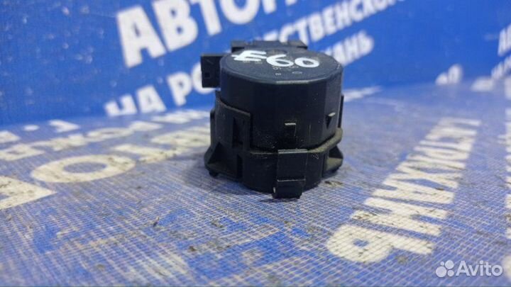 Моторчик заслонок отопителя Bmw E60 седан N52B30