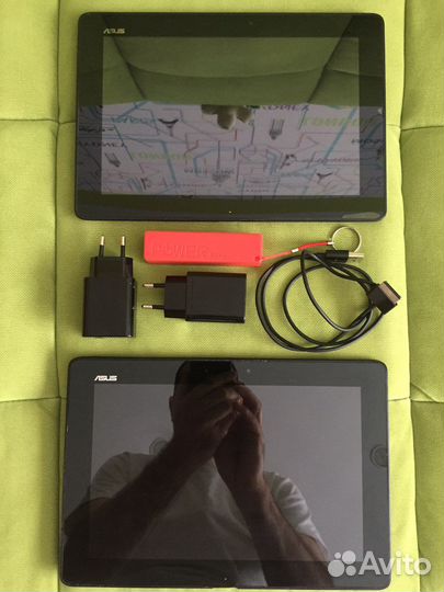 Два планшета Asus tf300tg