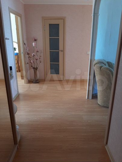 3-к. квартира, 65 м², 3/5 эт.