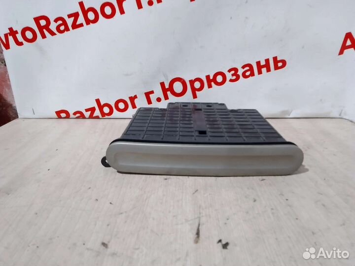 Полка панели Chery m11