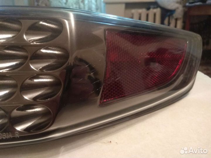 Задний фонарь правый infiniti fx 35