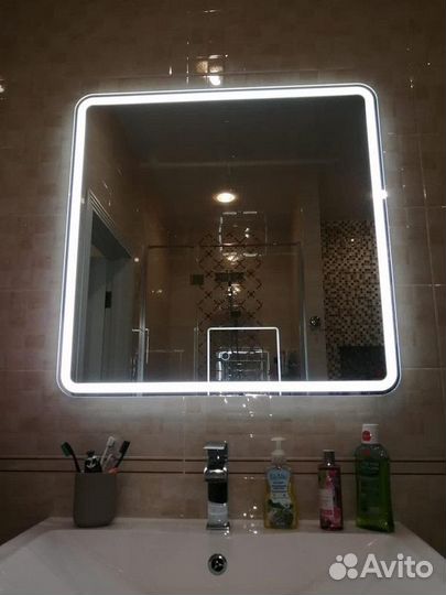 Зеркало с подсветкой