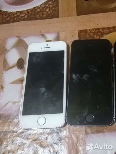 Телефон iPhone