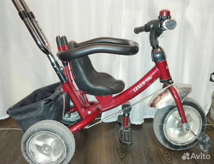 Велосипед детский трёхколёсный с ручкой