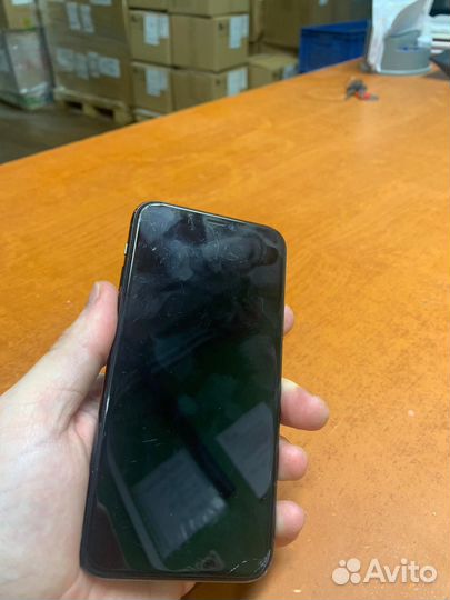 iPhone 11 Pro, 64 ГБ