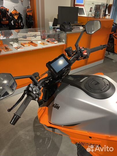 KTM 1290 Super Duke R EVO 2023