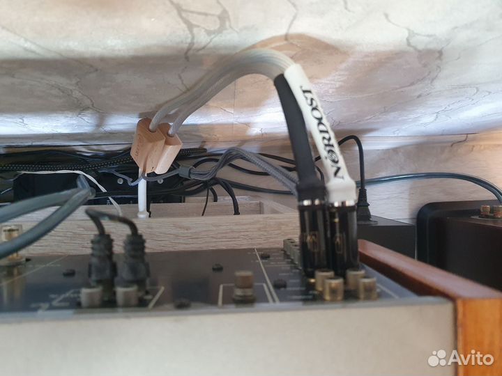 Усилитель yamaha A 2000