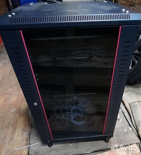 Серверный шкаф напольный