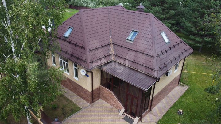 Дом 226,1 м² на участке 10,8 сот.