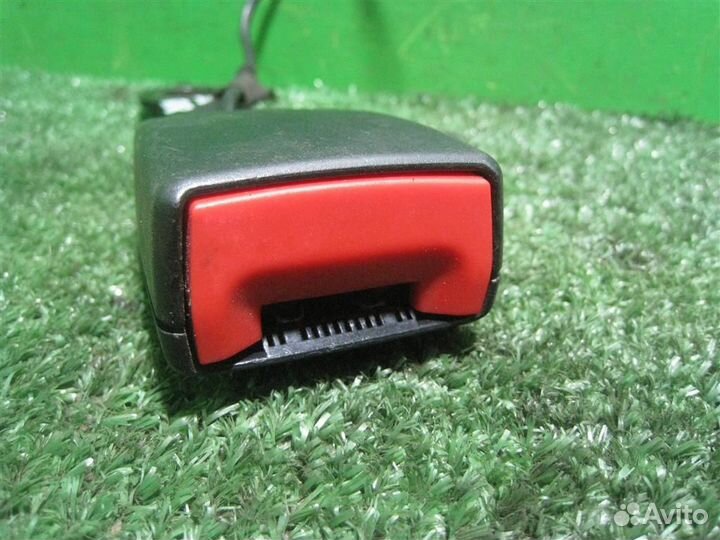 Замок ремня безопасности задний правый Toyota Ver