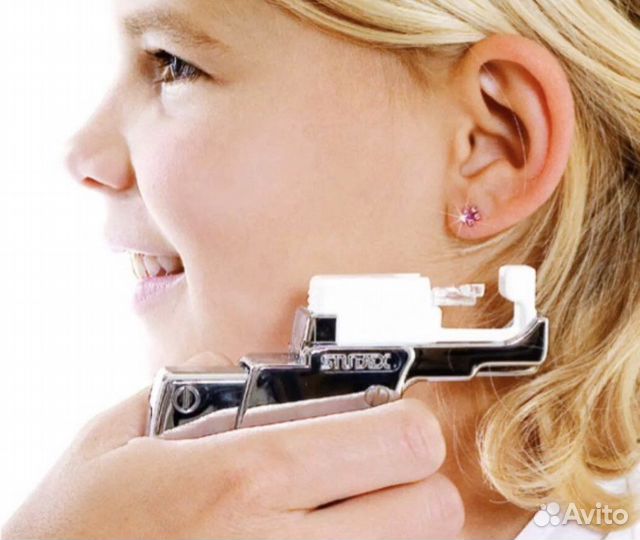 Прокол ушей